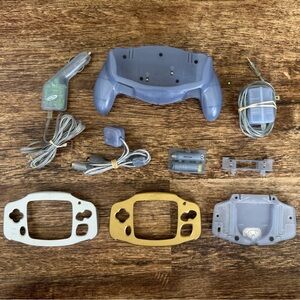 Y2K Intec Wing Grip Power Battery Pack Nintendo Game Boy Accessories Lot